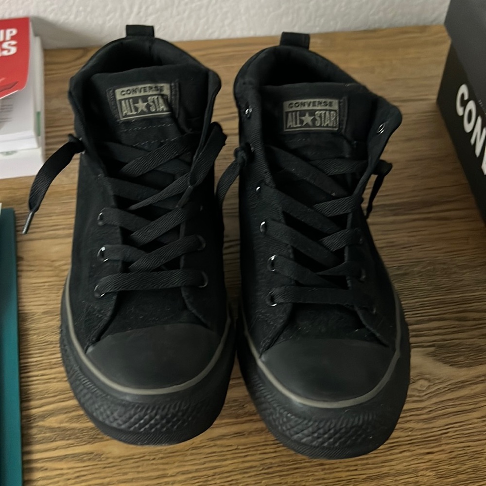 Black converse brand new never worn